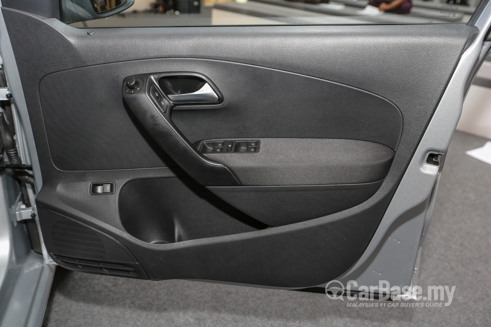 Volkswagen Vento Mk5 facelift (2016) Interior
