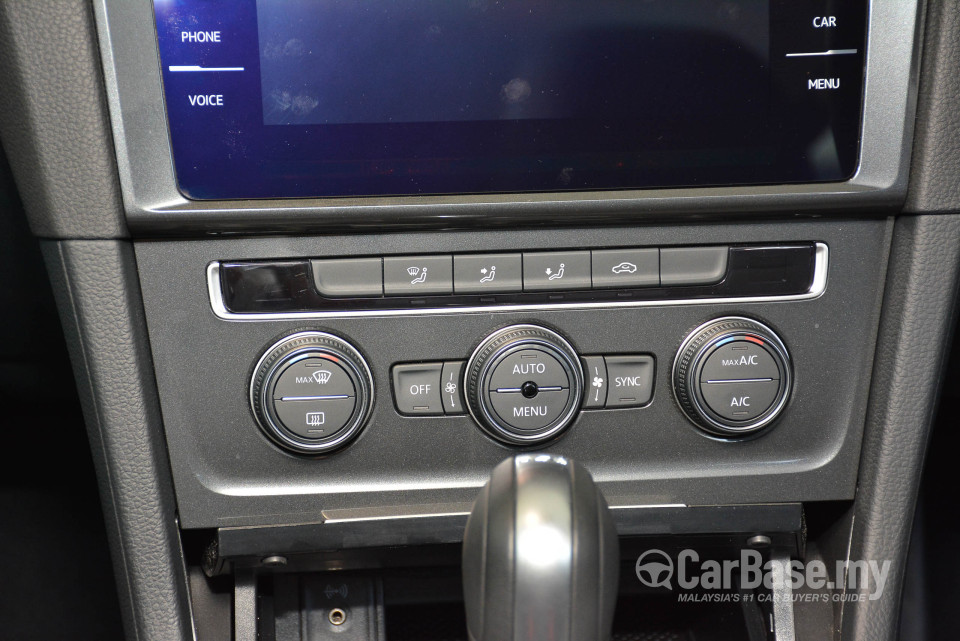 Volkswagen Golf Mk7.5 (2018) Interior