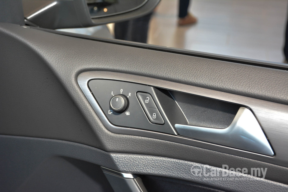 Volkswagen Golf Mk7.5 (2018) Interior