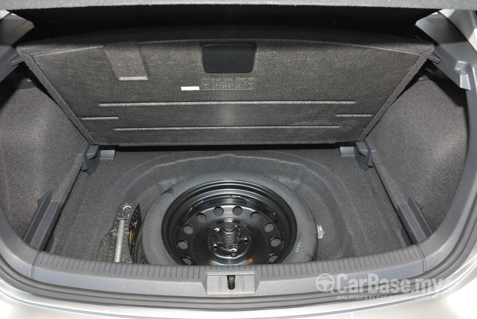Volkswagen Golf Mk7.5 (2018) Interior