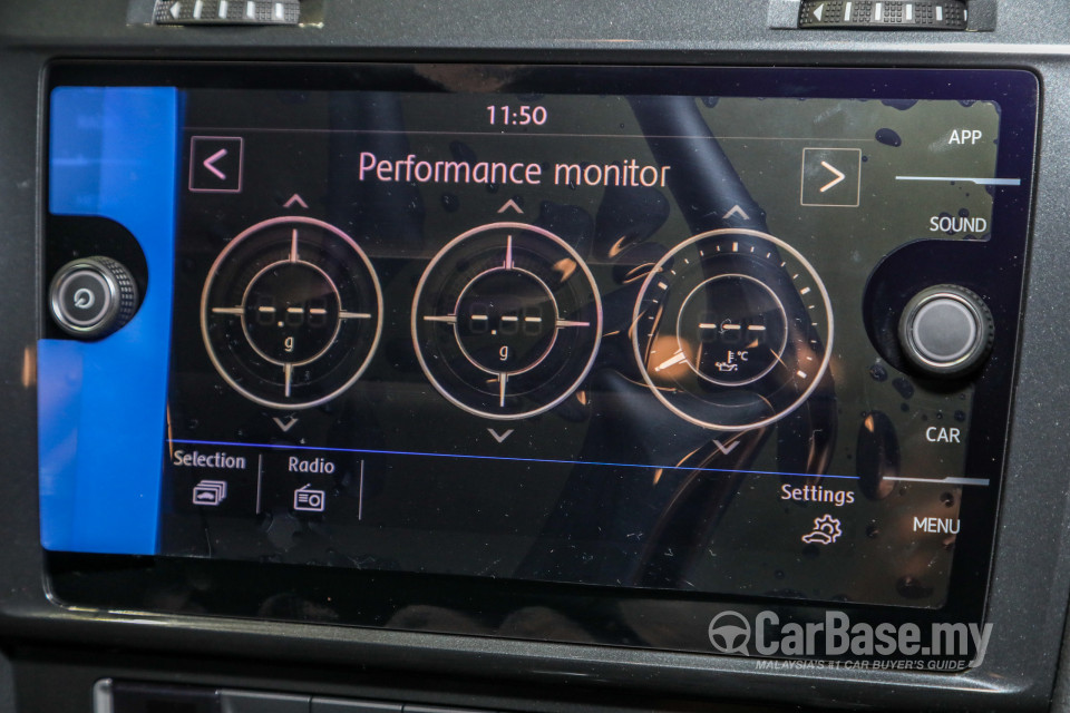 Volkswagen Golf Mk7.5 (2018) Interior