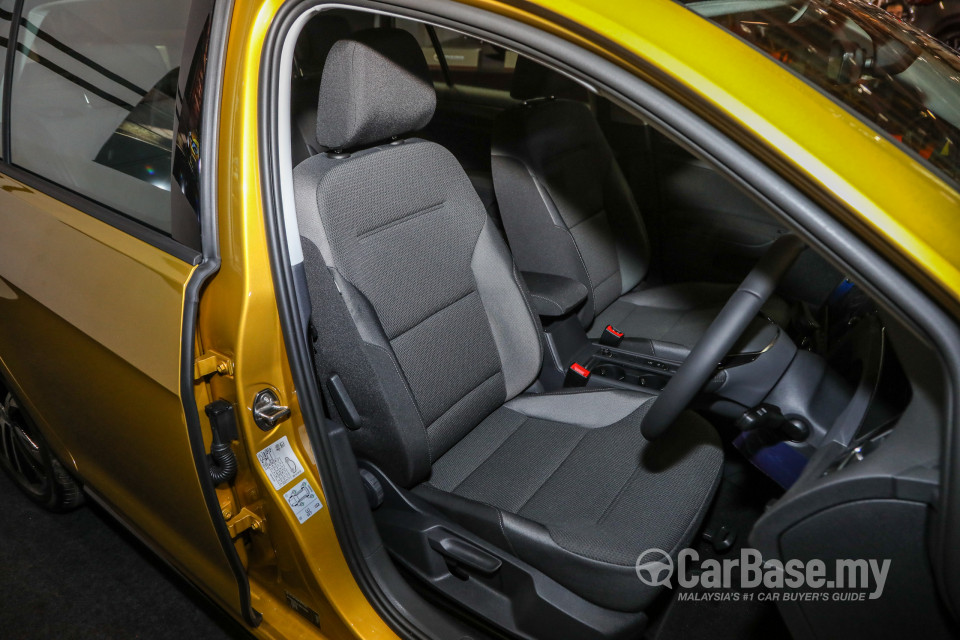 Volkswagen Golf Mk7.5 (2018) Interior