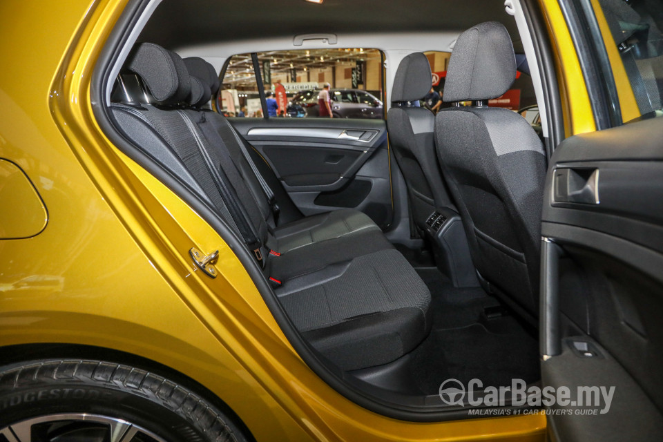 Volkswagen Golf Mk7.5 (2018) Interior