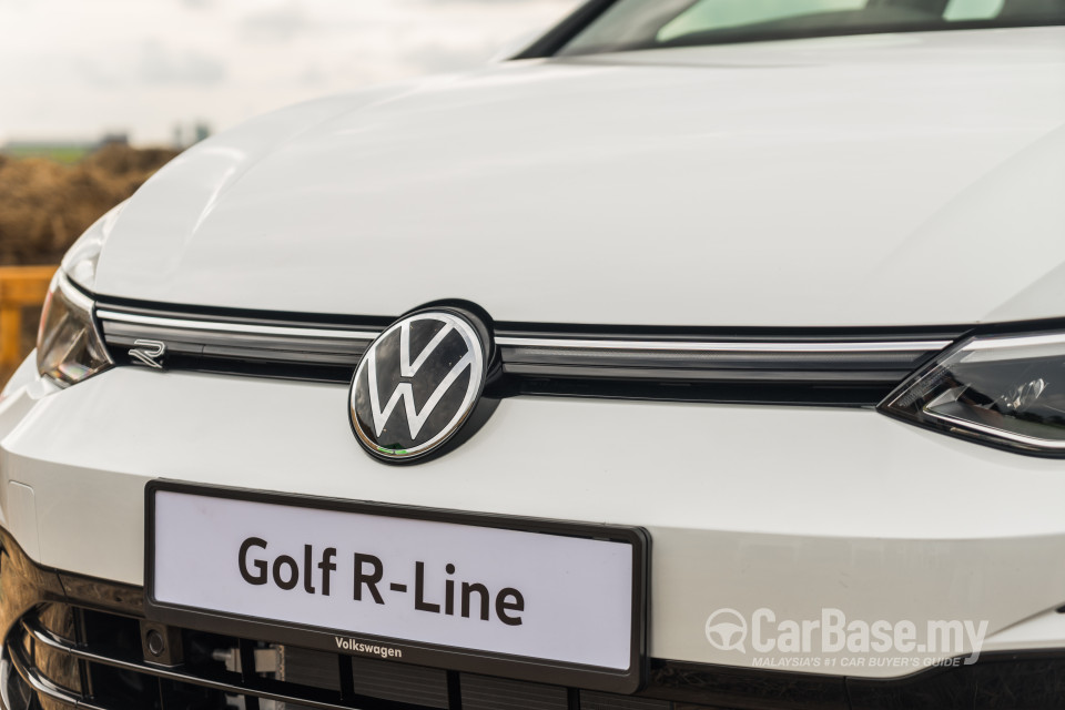 Volkswagen Golf Mk8 (2021) Exterior