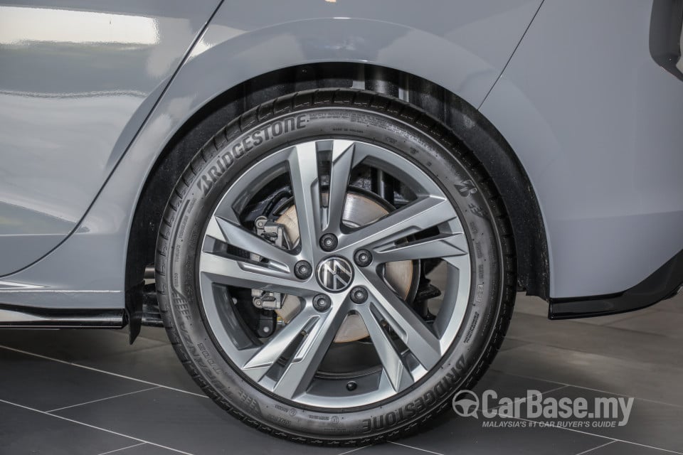Volkswagen Golf Mk8 (2021) Exterior