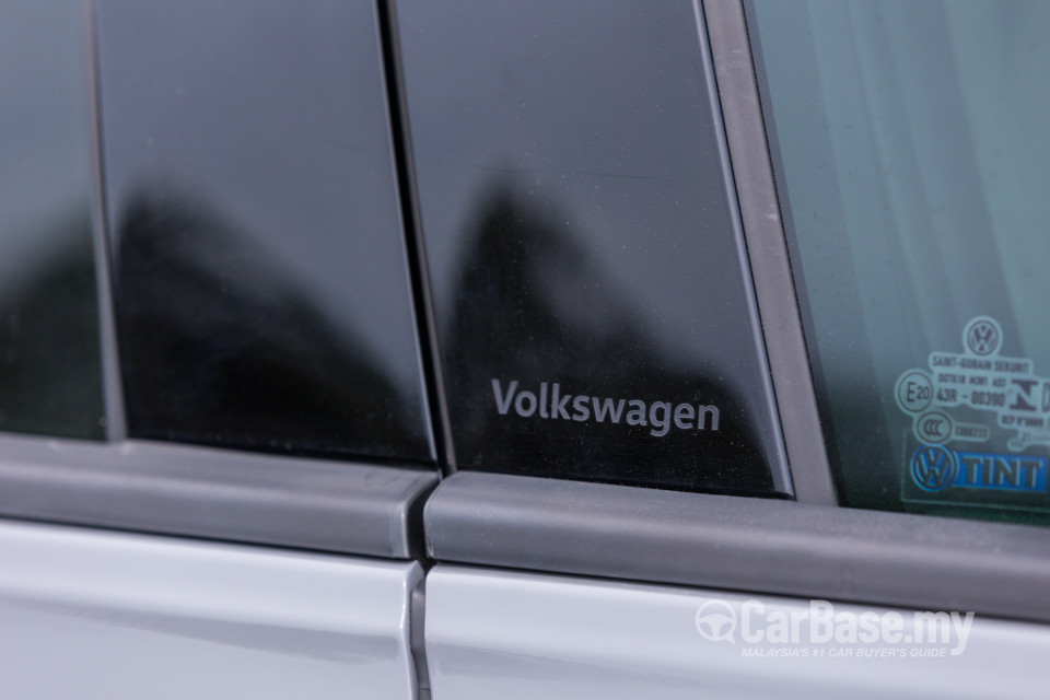 Volkswagen Golf Mk8 (2021) Exterior