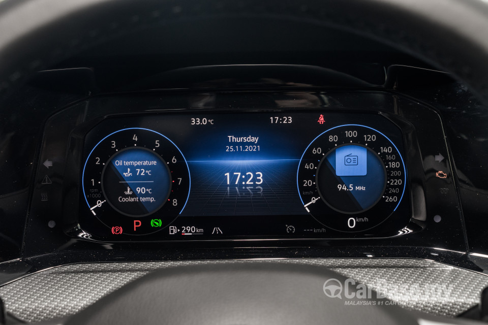 Volkswagen Golf Mk8 (2021) Interior