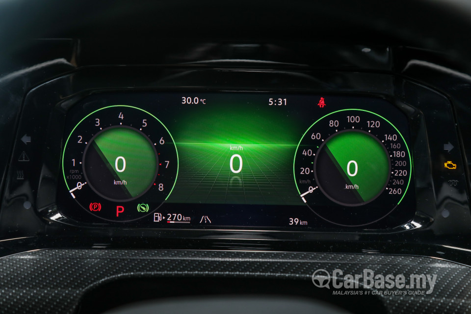 Volkswagen Golf Mk8 (2021) Interior