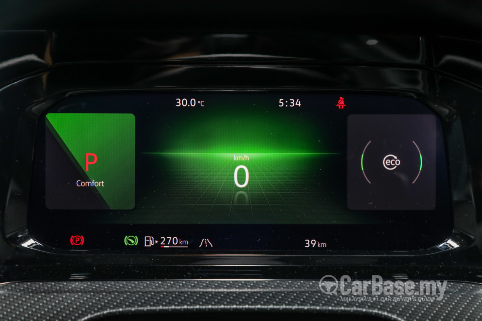 Volkswagen Golf Mk8 (2021) Interior