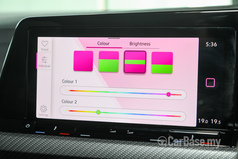 Volkswagen Golf Mk8 (2021) Interior
