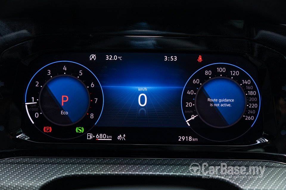 Volkswagen Golf Mk8 (2021) Interior