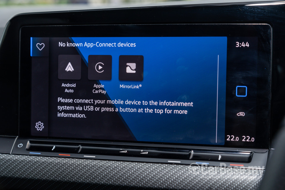 Volkswagen Golf Mk8 (2021) Interior