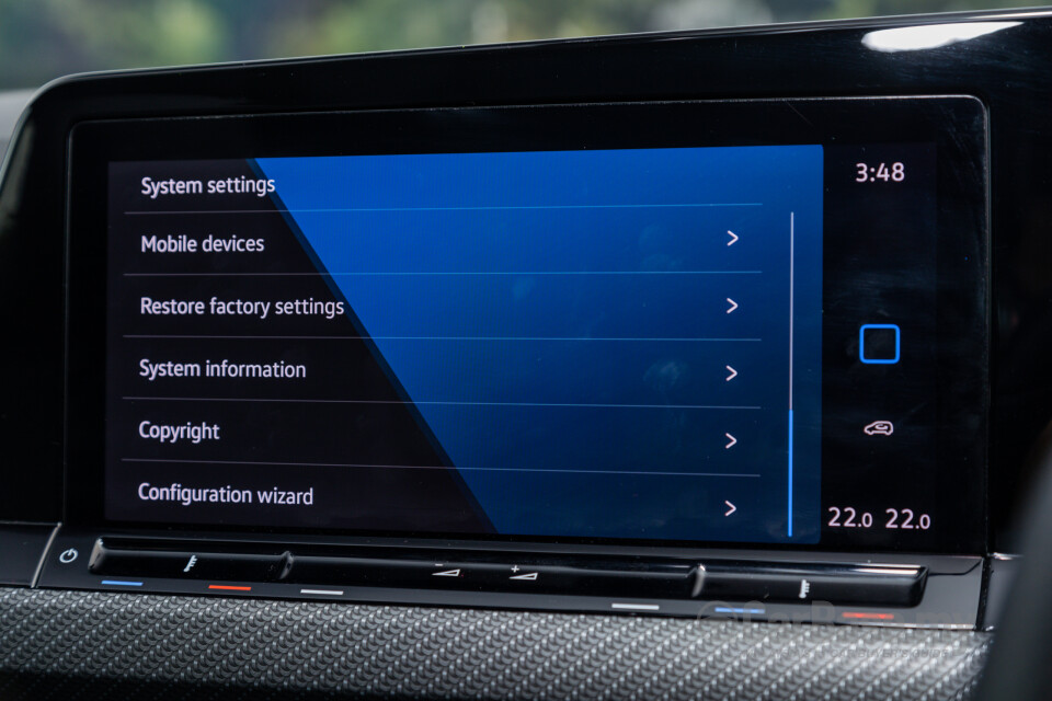 Volkswagen Golf Mk8 (2021) Interior