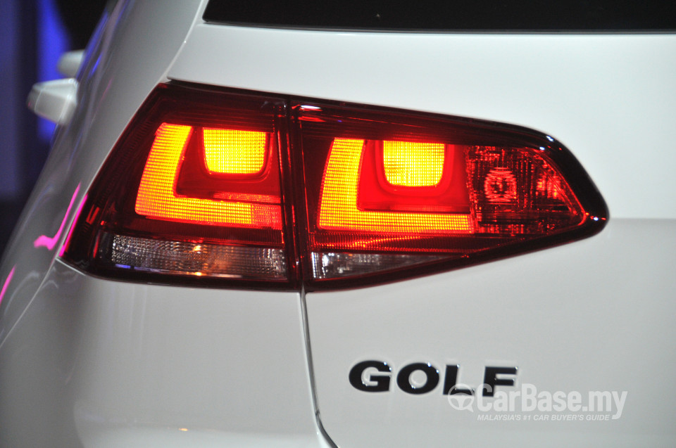 Volkswagen Golf Mk7 (2013) Exterior