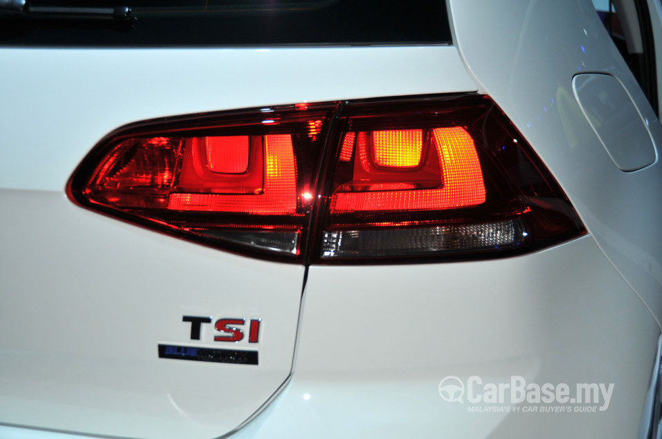 Volkswagen Golf Mk7 (2013) Exterior