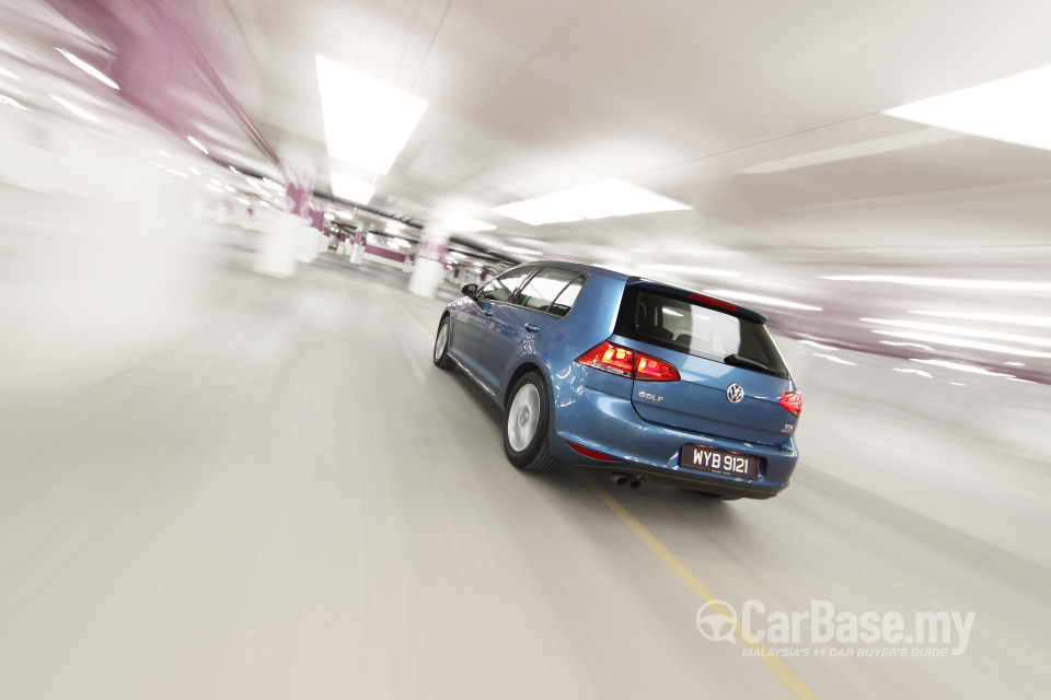 Volkswagen Golf Mk7 (2013) Exterior
