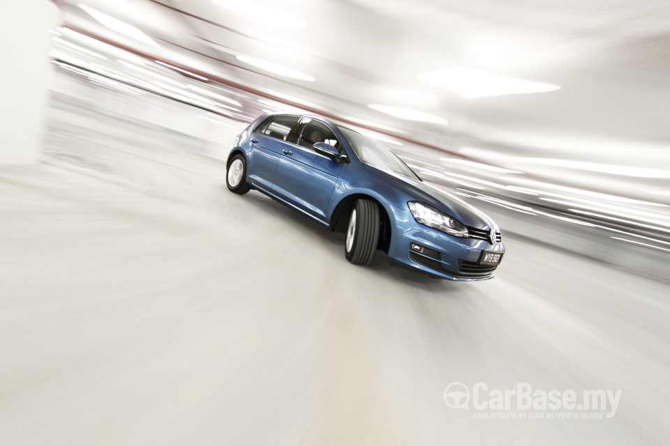 Volkswagen Golf Mk7 (2013) Exterior