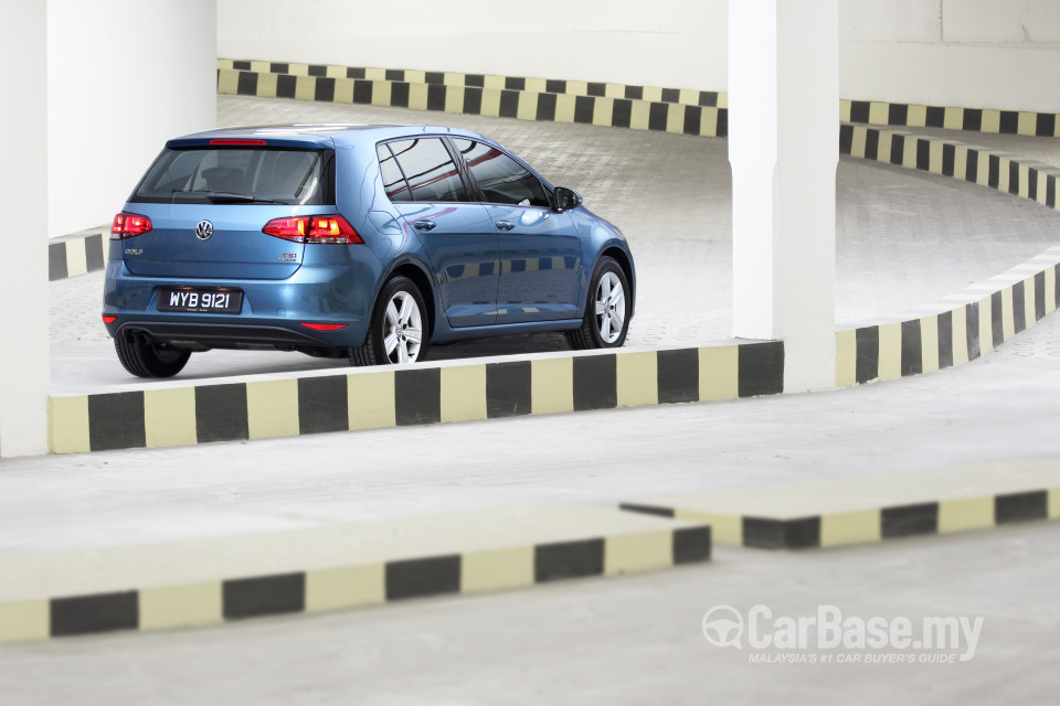 Volkswagen Golf Mk7 (2013) Exterior