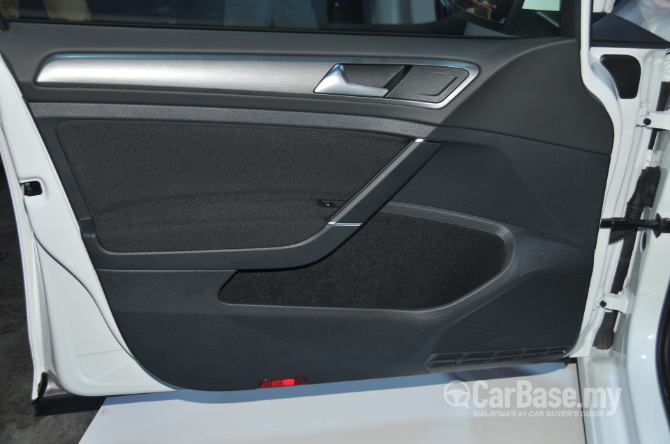 Volkswagen Golf Mk7 (2013) Interior
