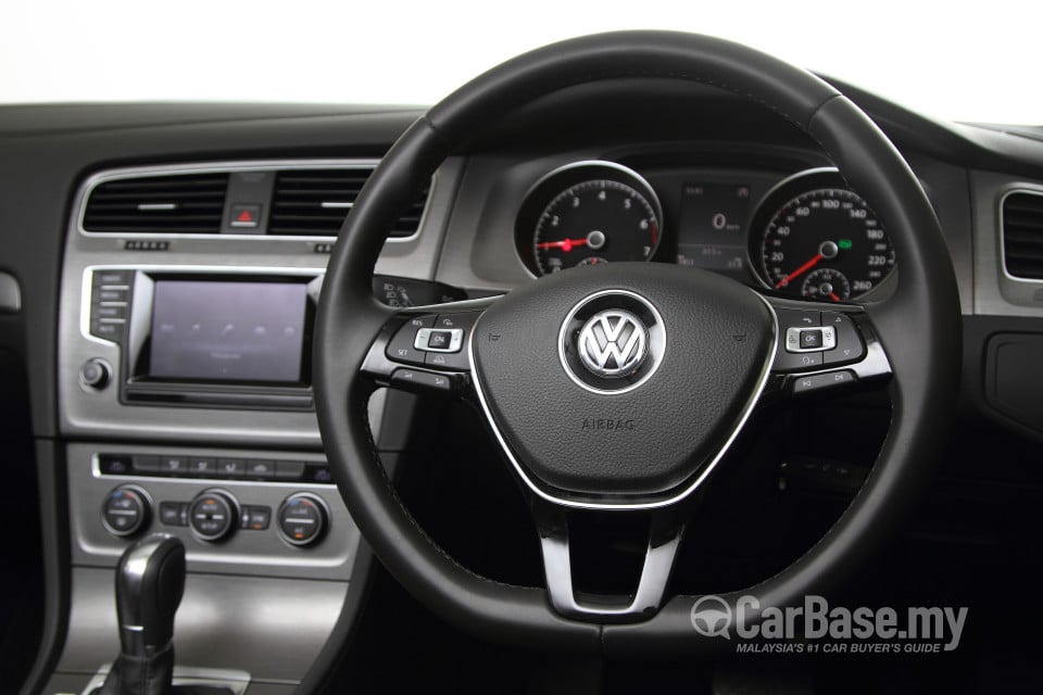 Volkswagen Golf Mk7 (2013) Interior