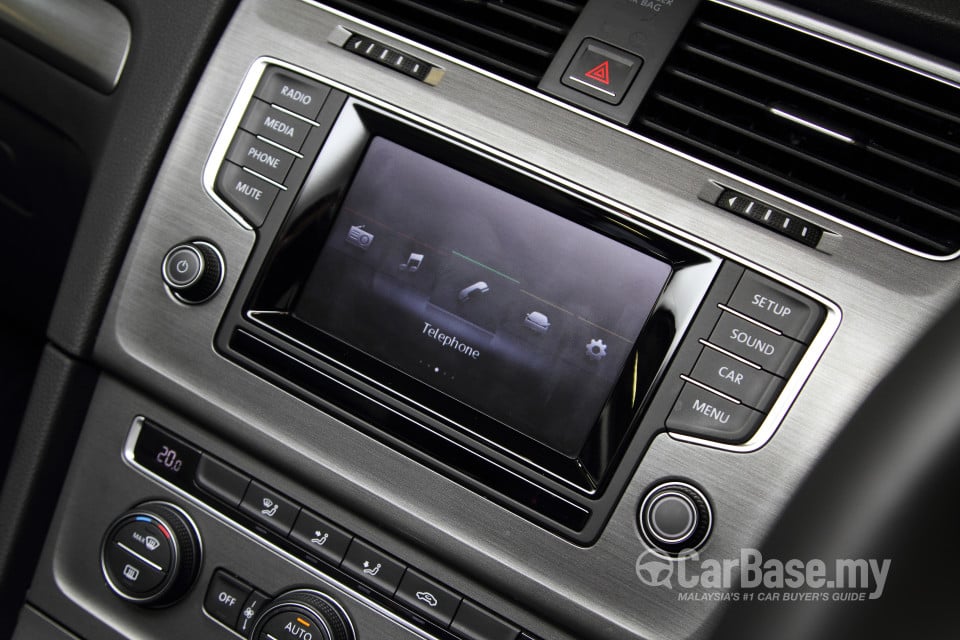 Volkswagen Golf Mk7 (2013) Interior