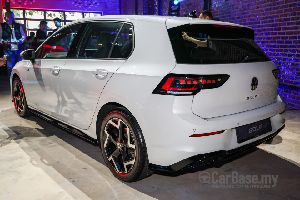 Volkswagen Golf Mk8.5 (2025) Exterior