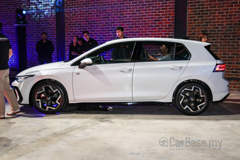 Volkswagen Golf Mk8.5 (2025) Exterior