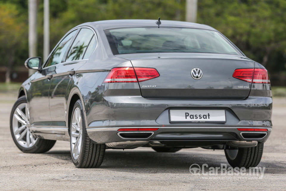 Volkswagen Passat B8 (2016) Exterior