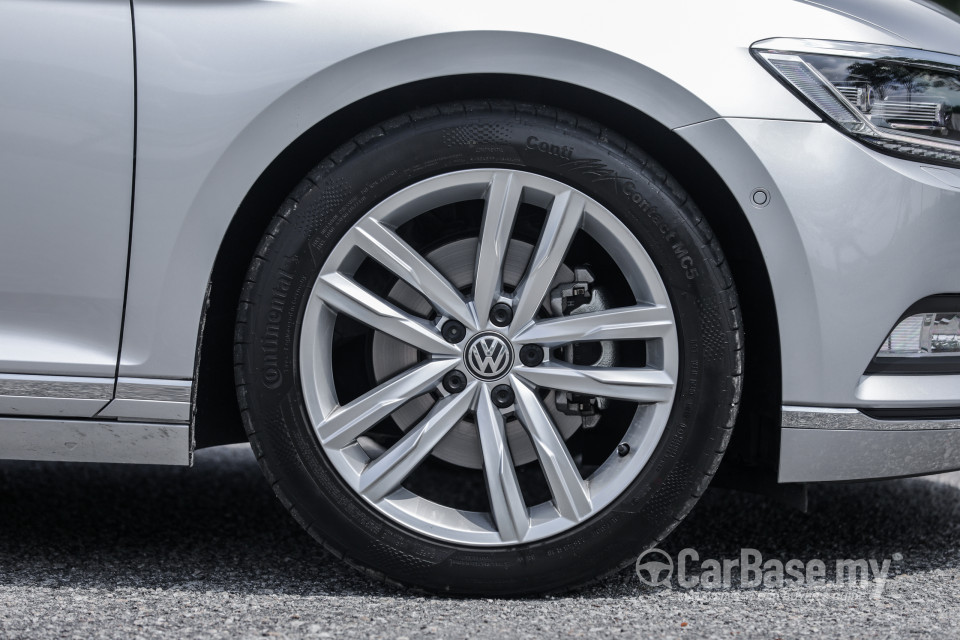 Volkswagen Passat B8 (2016) Exterior