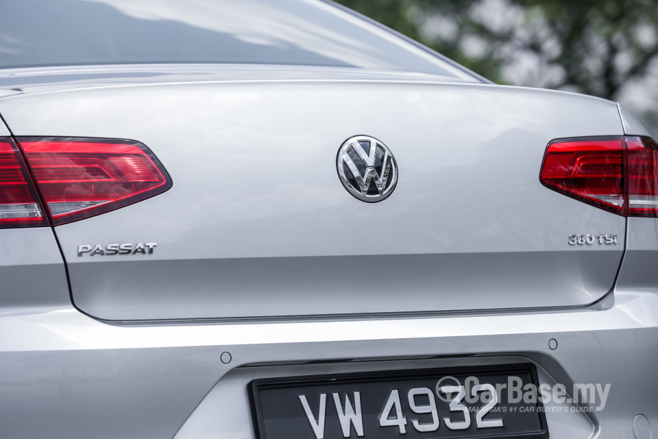 Volkswagen Passat B8 (2016) Exterior