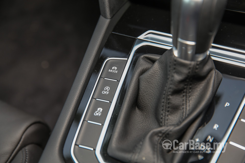 Volkswagen Passat B8 (2016) Interior