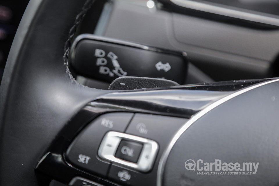 Volkswagen Passat B8 (2016) Interior