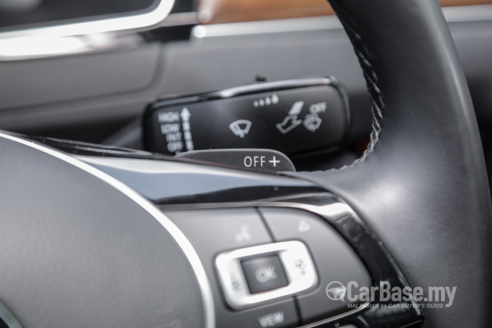 Volkswagen Passat B8 (2016) Interior