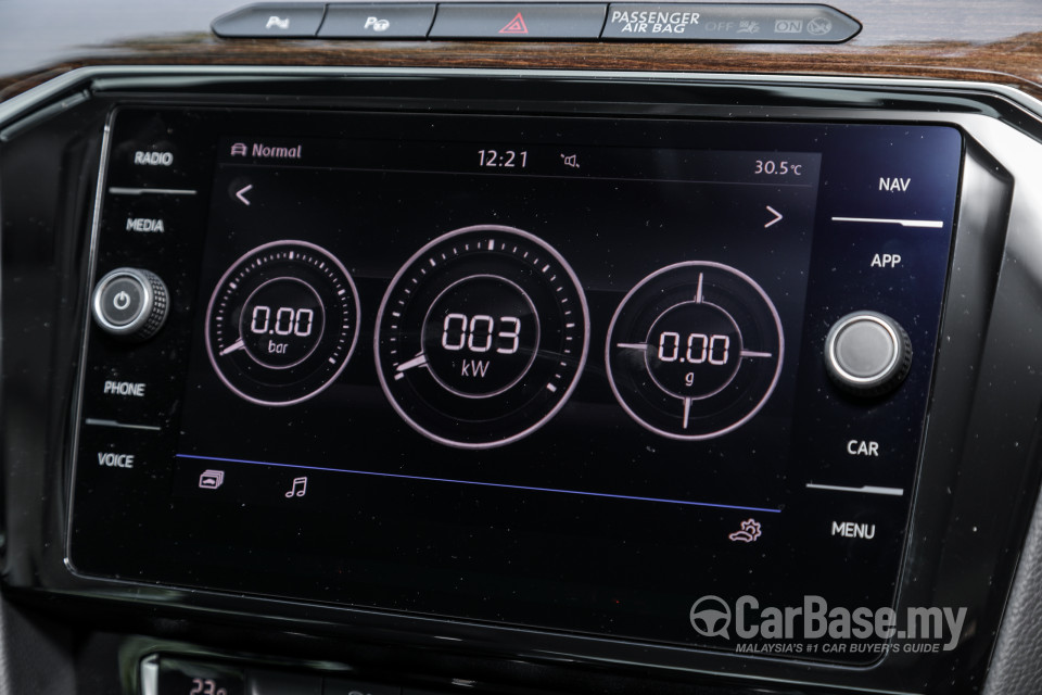 Volkswagen Passat B8 (2016) Interior
