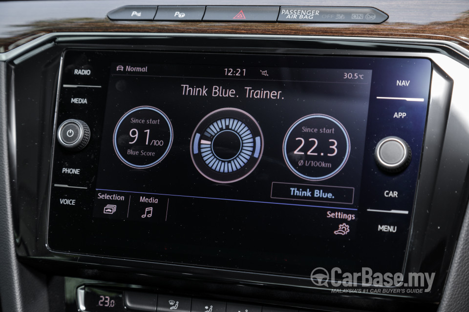 Volkswagen Passat B8 (2016) Interior