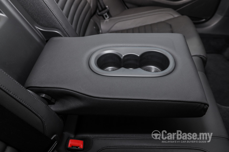 Volkswagen Passat B8 (2016) Interior