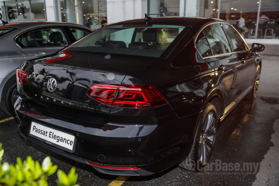 Proton Perdana P4-90B (2016) Exterior