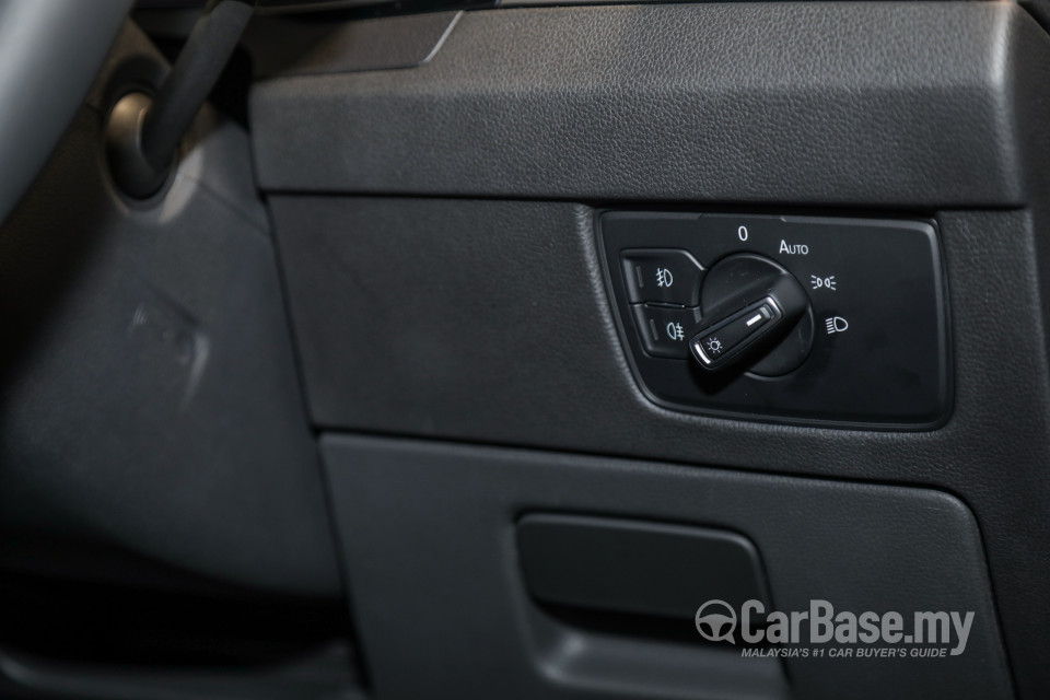Volkswagen Passat B8.5 (2020) Interior