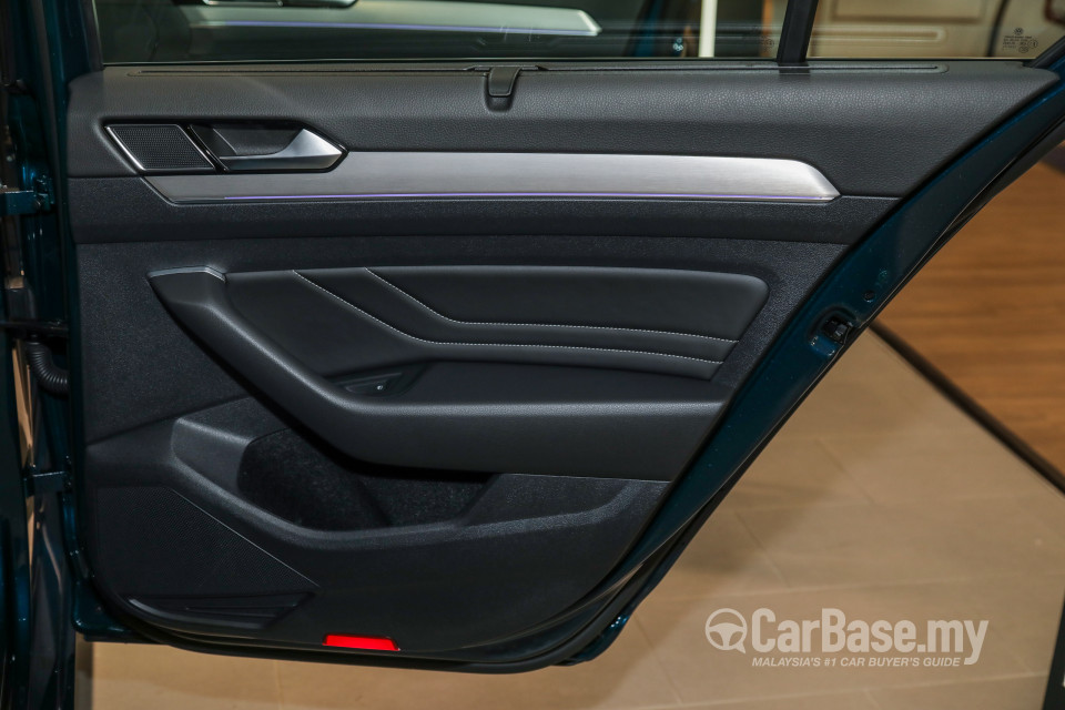 Volkswagen Passat B8.5 (2020) Interior