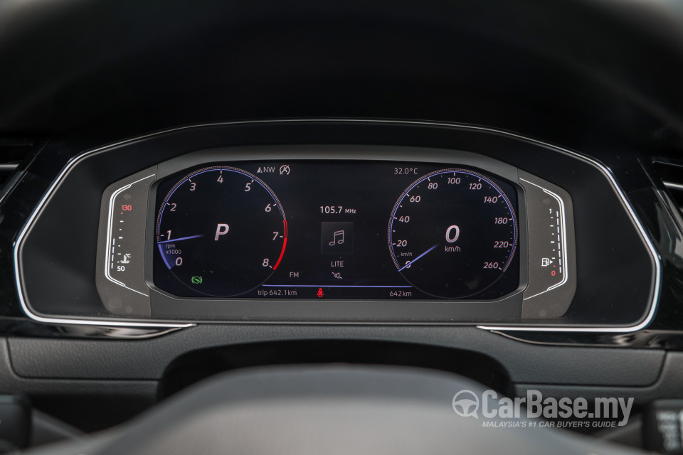 Volkswagen Passat B8.5 (2020) Interior