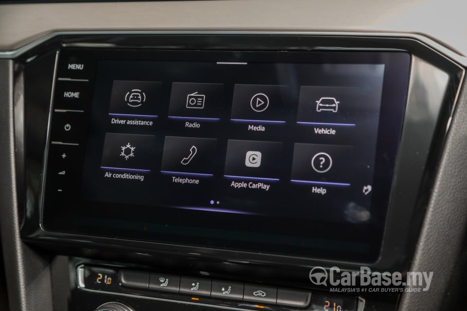 Volkswagen Passat B8.5 (2020) Interior