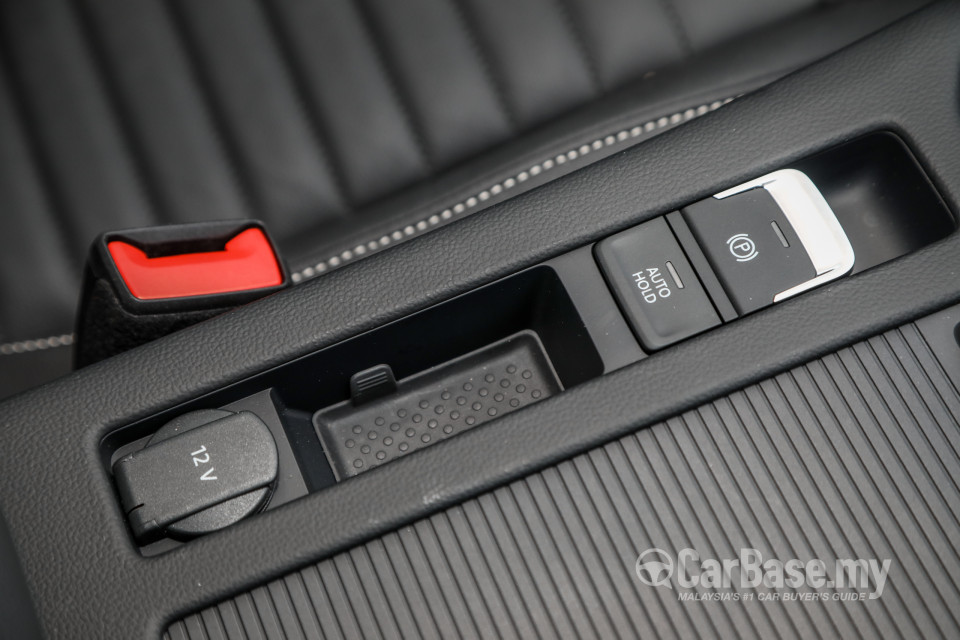 Volkswagen Passat B8.5 (2020) Interior