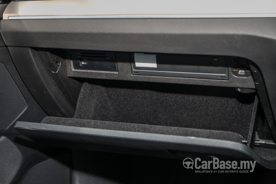 Volkswagen Passat B8.5 (2020) Interior
