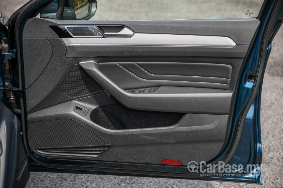 Volkswagen Passat B8.5 (2020) Interior