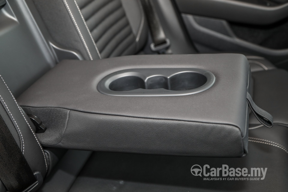 Volkswagen Passat B8.5 (2020) Interior