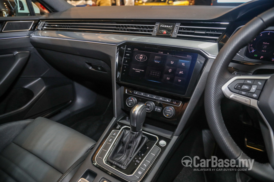 Volkswagen Passat B8.5 (2020) Interior