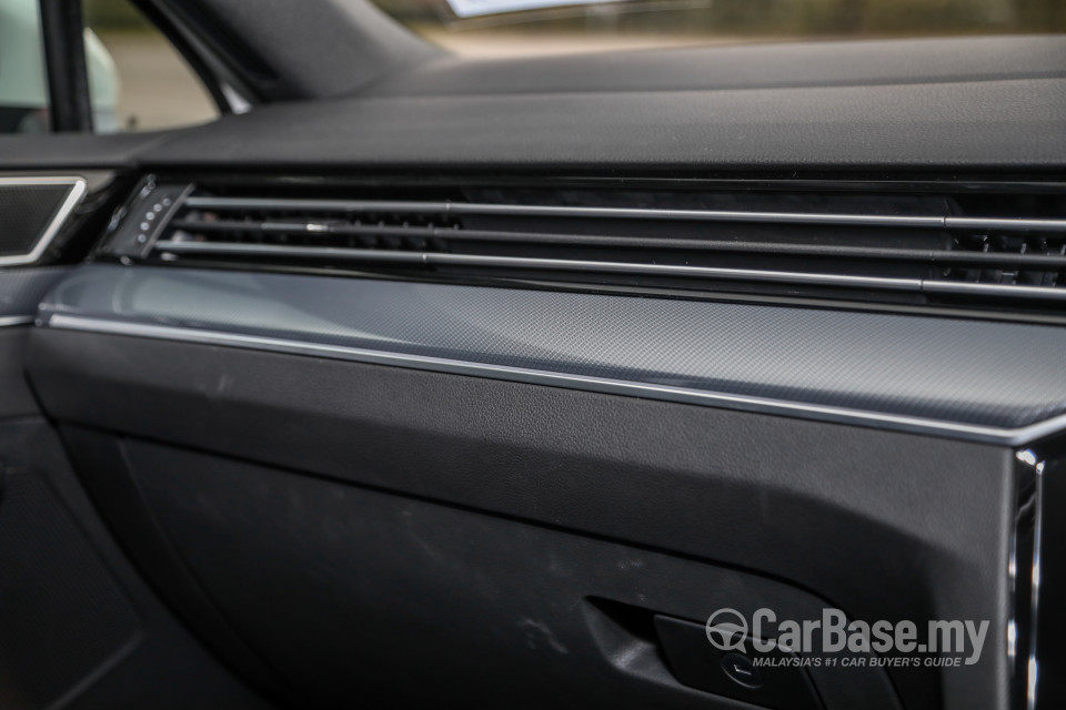 Volkswagen Passat B8.5 (2020) Interior