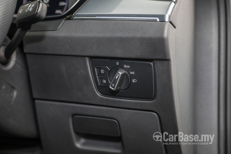 Volkswagen Passat B8.5 (2020) Interior