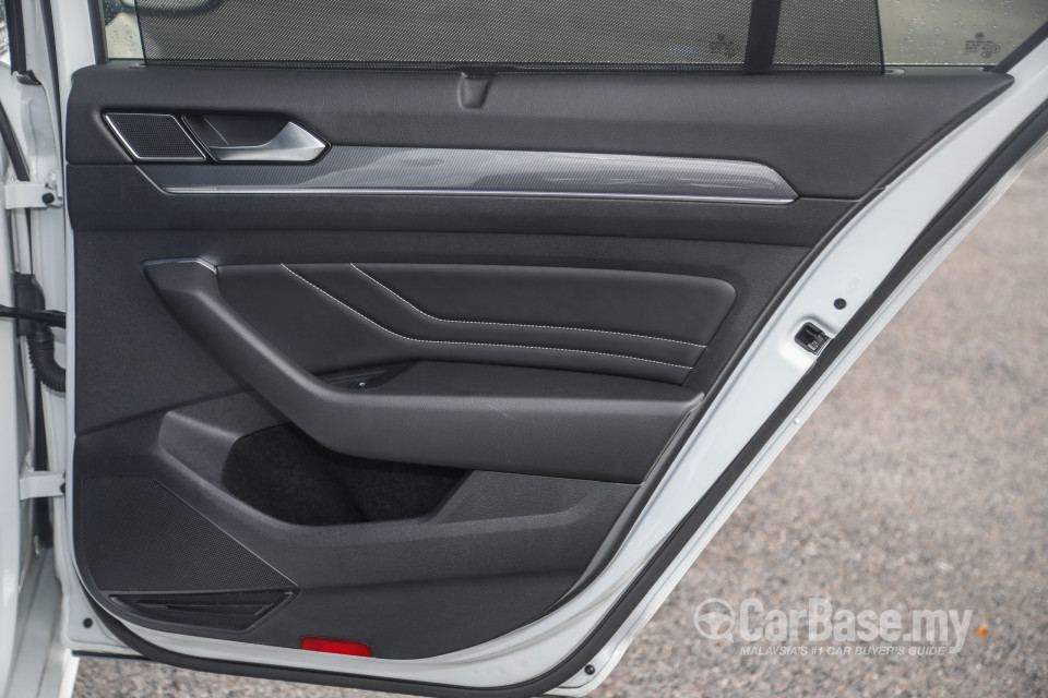 Volkswagen Passat B8.5 (2020) Interior