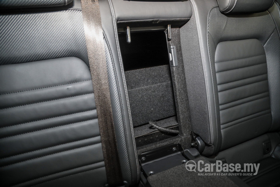 Volkswagen Passat B8.5 (2020) Interior